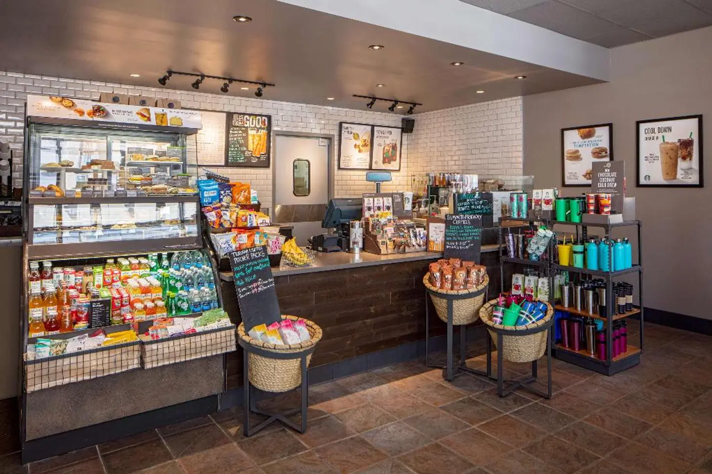 DoubleTree Suites by Hilton Minneapolis Bar