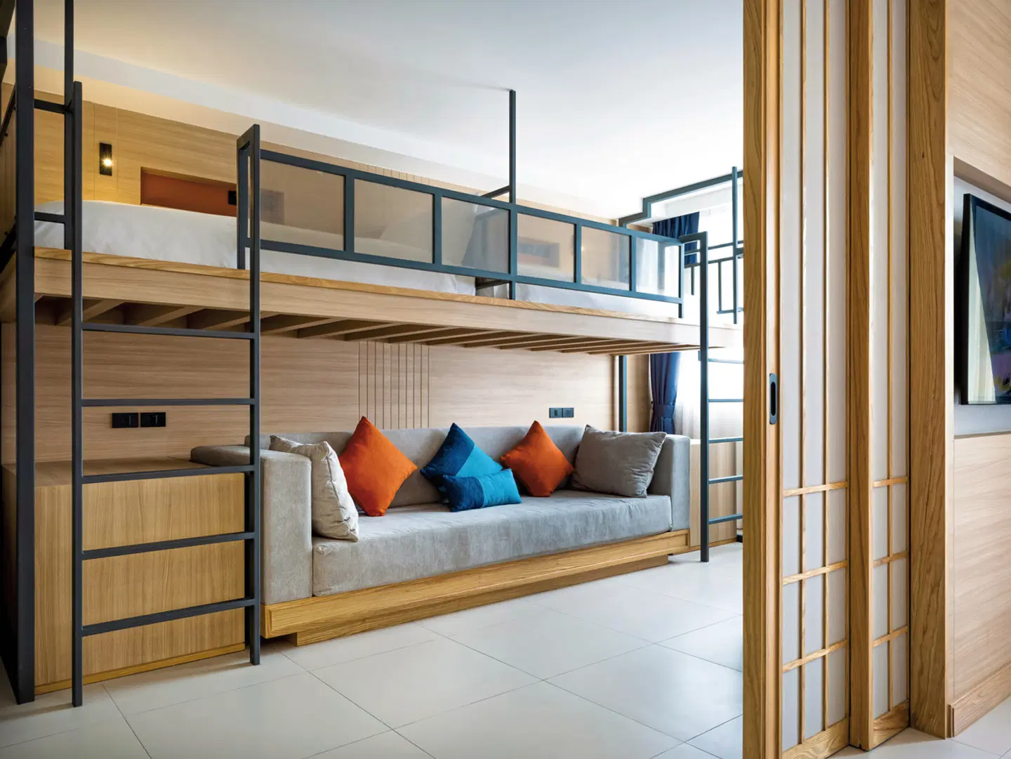 Glow Mira Karon Beach ROOM_EXAMPLE