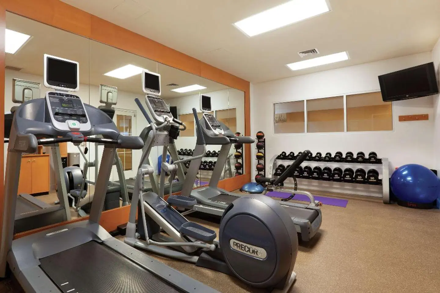 Hilton Garden Inn Carlsbad Beach SPORTS_AND_LEISURE