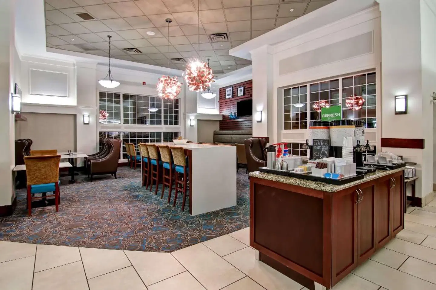 Hampton Inn & Suites by Hilton Calgary-Airport LOUNGE_LOBBY