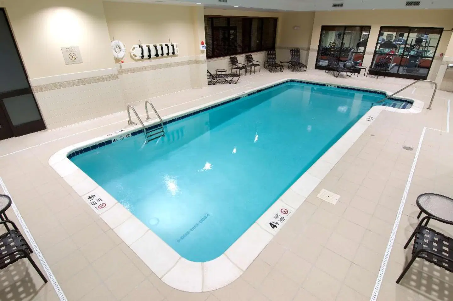 Hilton Garden Inn Troy Hallenbad