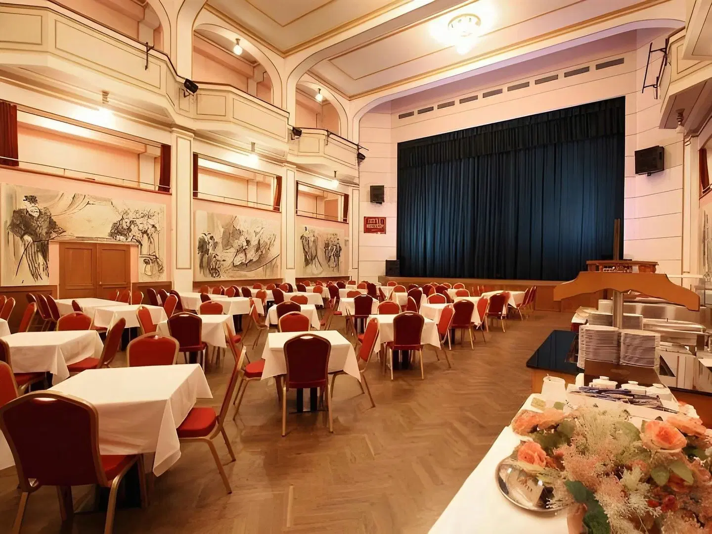 Ariston & Ariston Patio Hotel Restaurant