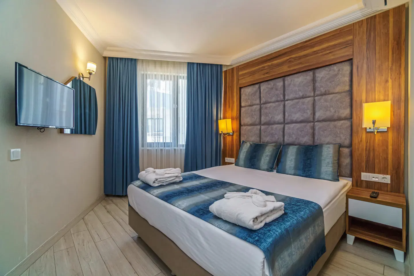 Grand Seker ROOM_EXAMPLE