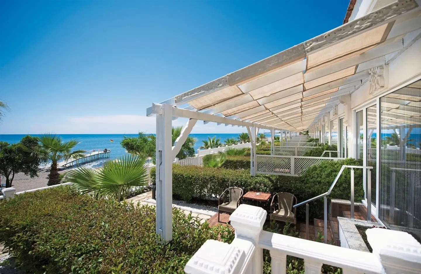 Flora Garden Beach Terrasse