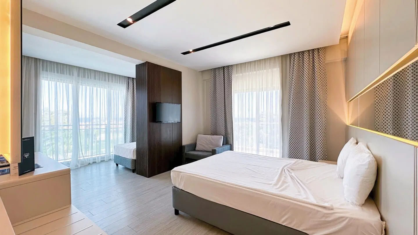 Grand Ring Hotel ROOM_EXAMPLE