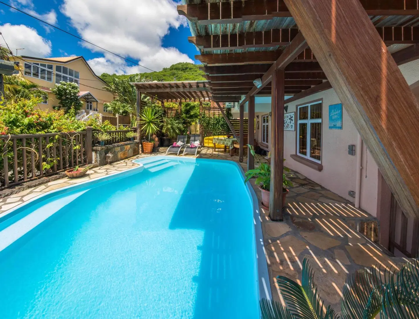 Blue Lagoon Villa OUTDOOR_POOL