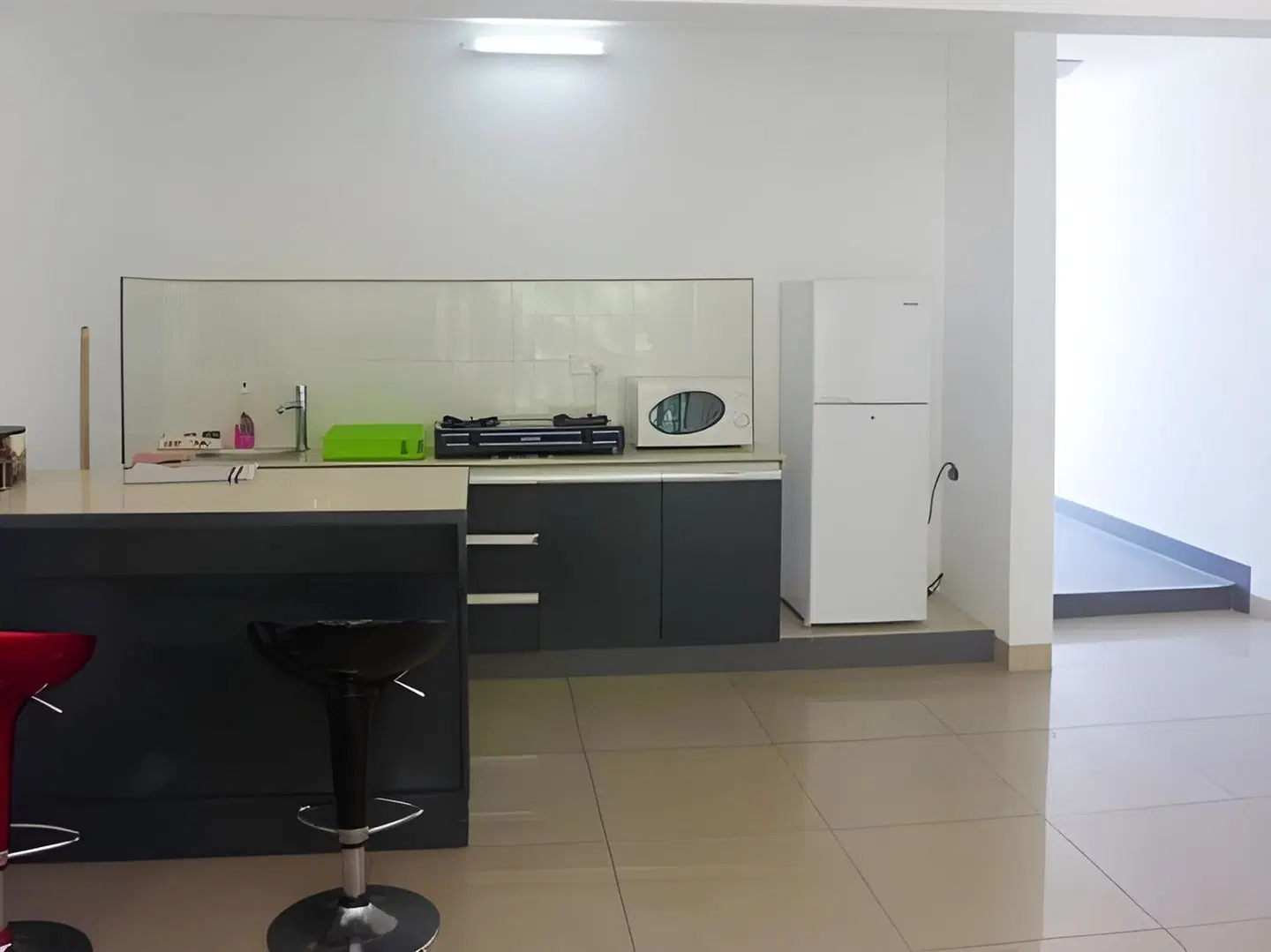 Silver Sands Studios & Apartment ROOM_EXAMPLE