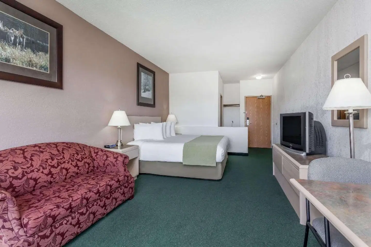 Super 8 by Wyndham Pincher Creek AB ROOM_EXAMPLE