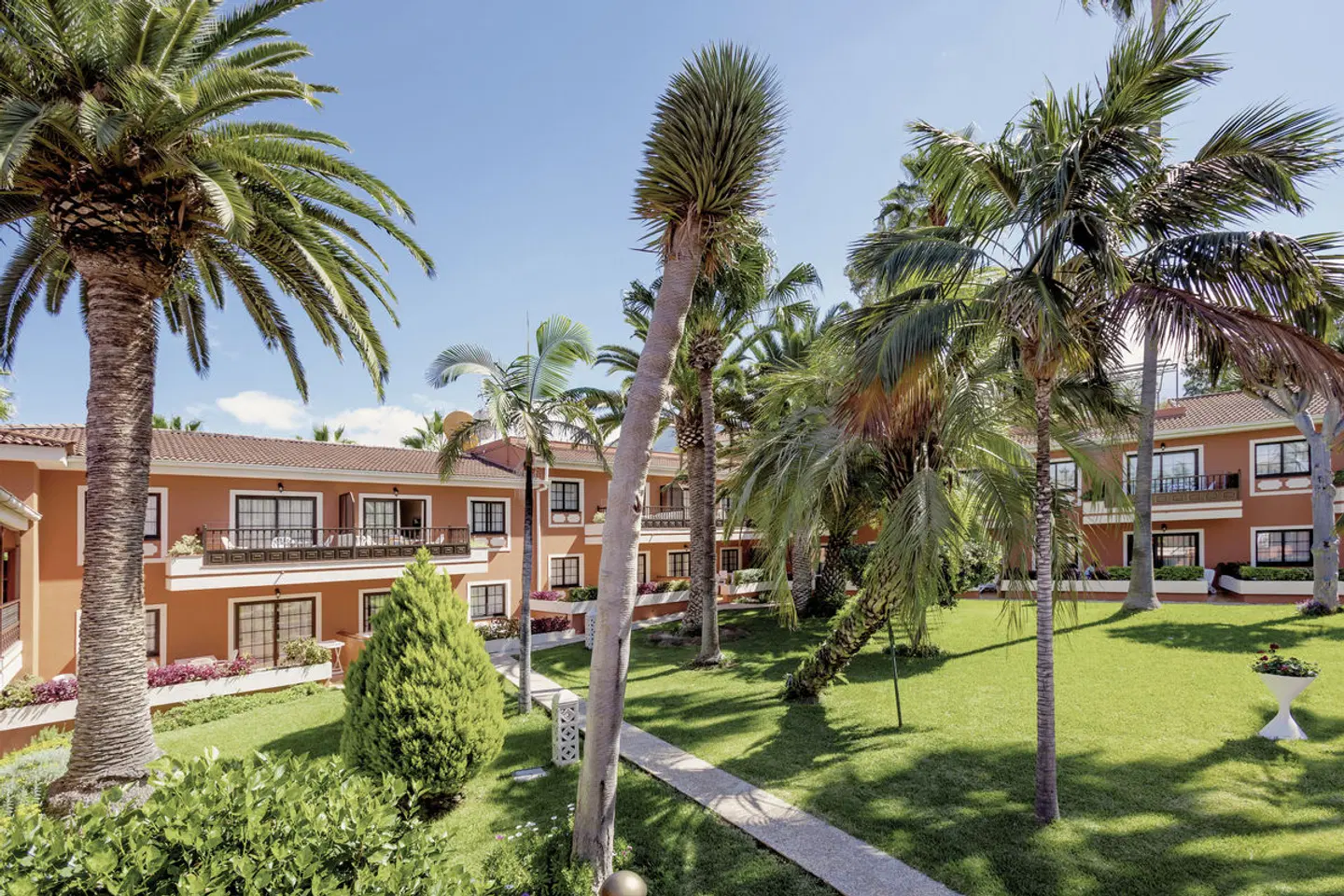 Apartamentos Ambassador EXTERIOR