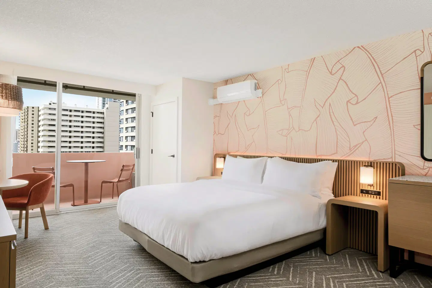 The Ambassador Hotel of Waikiki, Tapestry Collection by Hilton ROOM_EXAMPLE