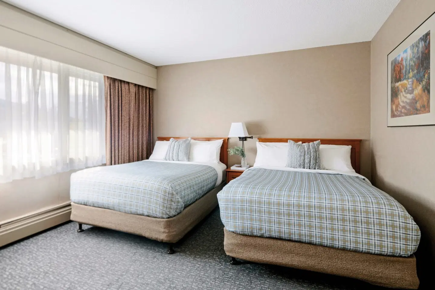 Lobstick Lodge ROOM_EXAMPLE