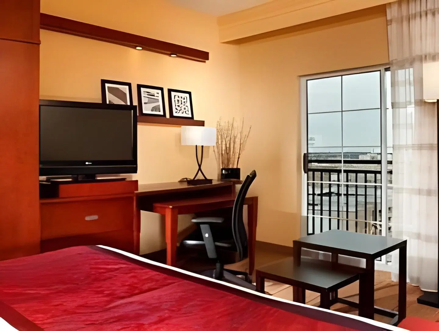 Courtyard by Marriott San Antonio Riverwalk ROOM_EXAMPLE