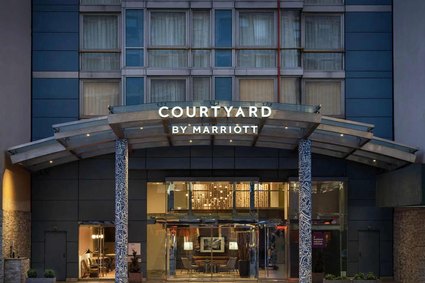 Courtyard by Marriott New York Manhattan/SoHo EXTERIOR