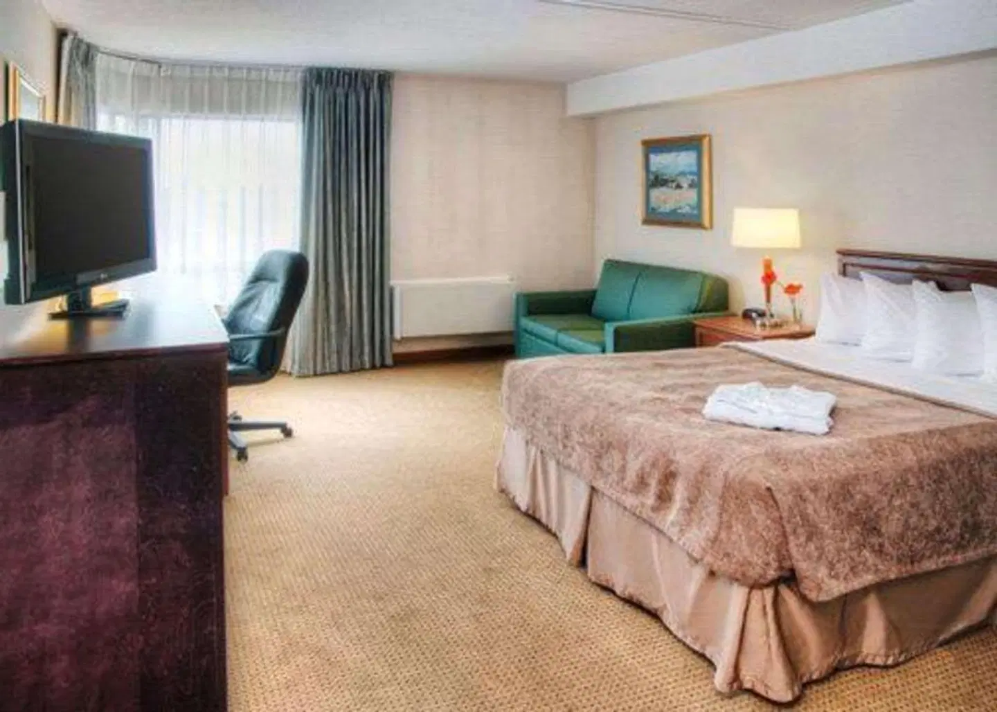 Quality Hotel Montreal East ROOM_EXAMPLE