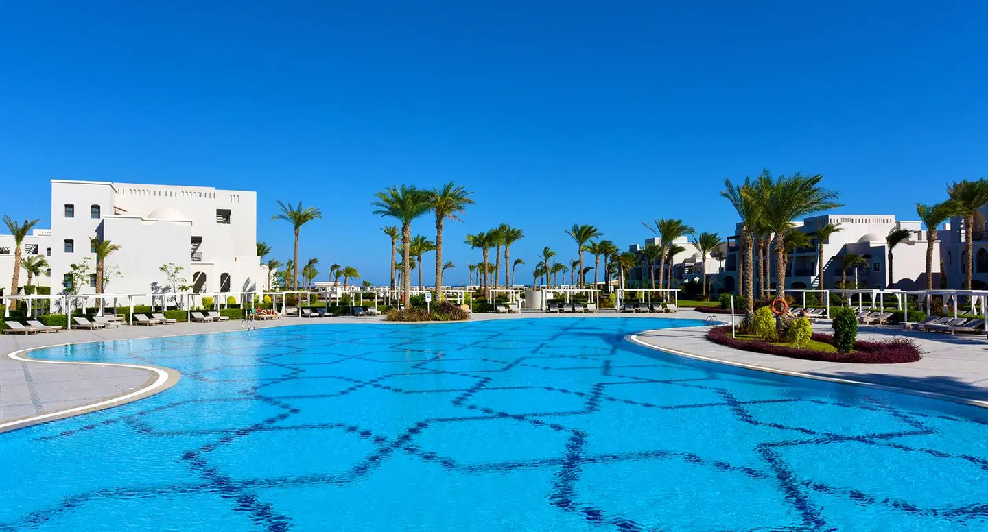 Steigenberger Alcazar OUTDOOR_POOL