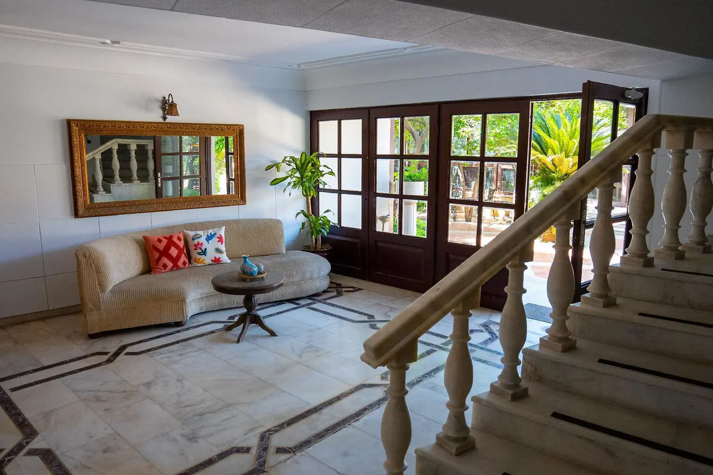 Aspen Hotel ROOM_EXAMPLE