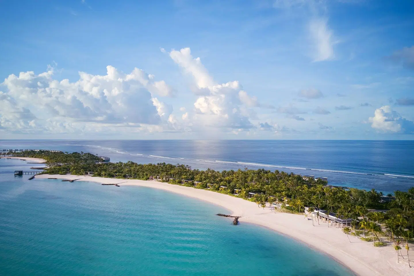 The Ritz-Carlton Maldives, Fari Islands LANDSCAPE