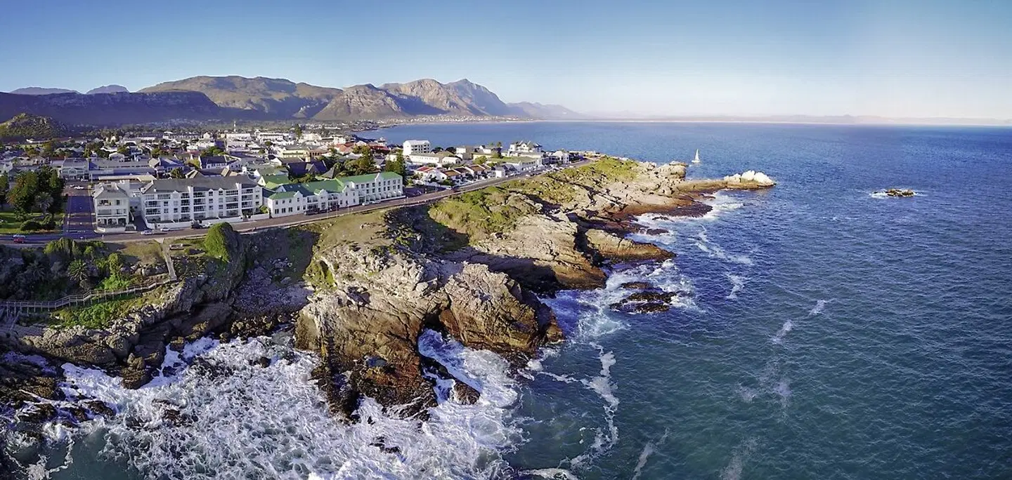 Windsor Hotel LANDSCAPE