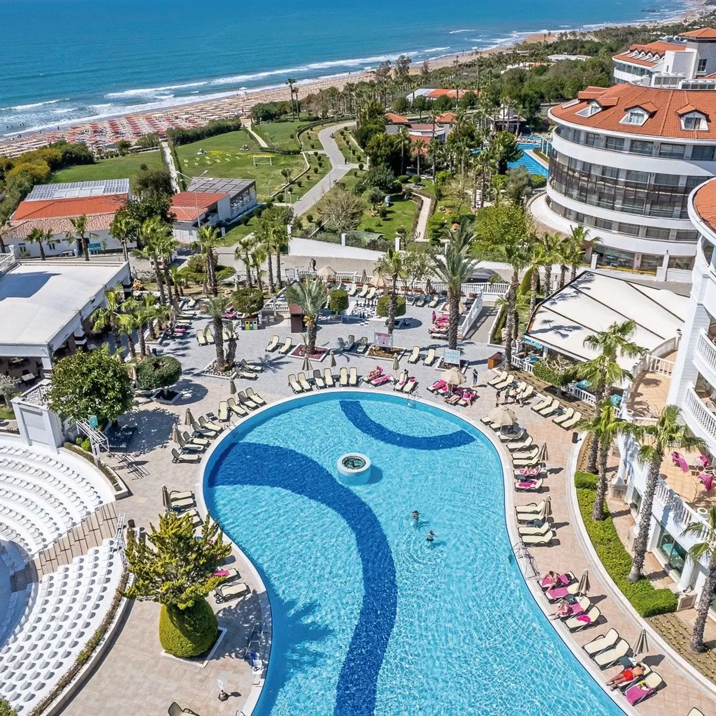 Alba Queen OUTDOOR_POOL