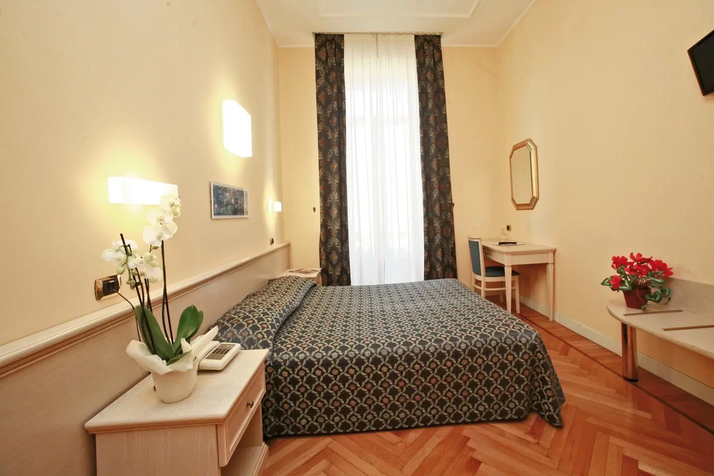 Excelsior Splendide ROOM_EXAMPLE