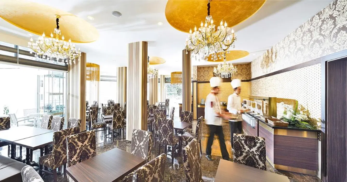 Piccolo Dream Hotel Bar