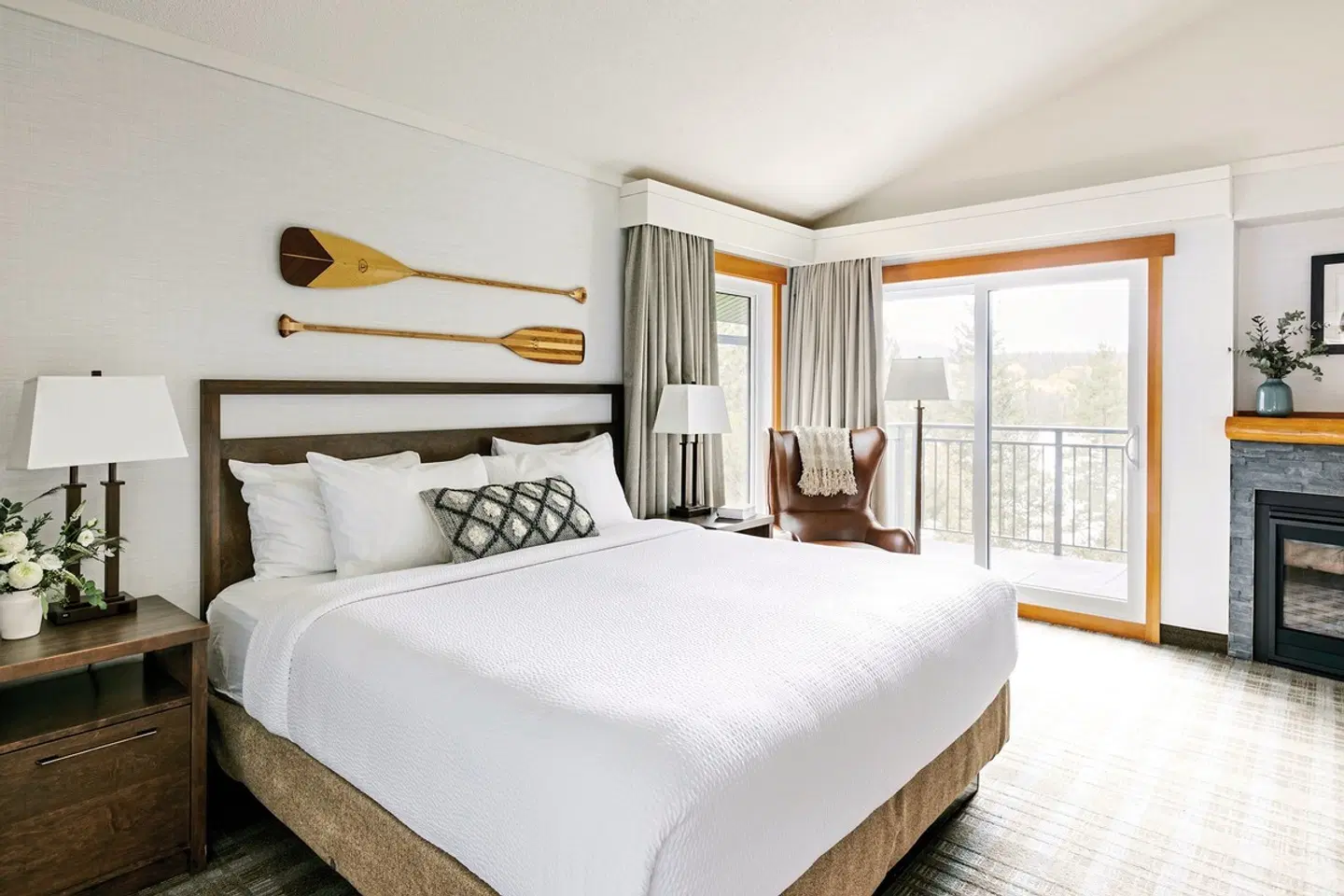 Pyramid Lake Resort ROOM_EXAMPLE