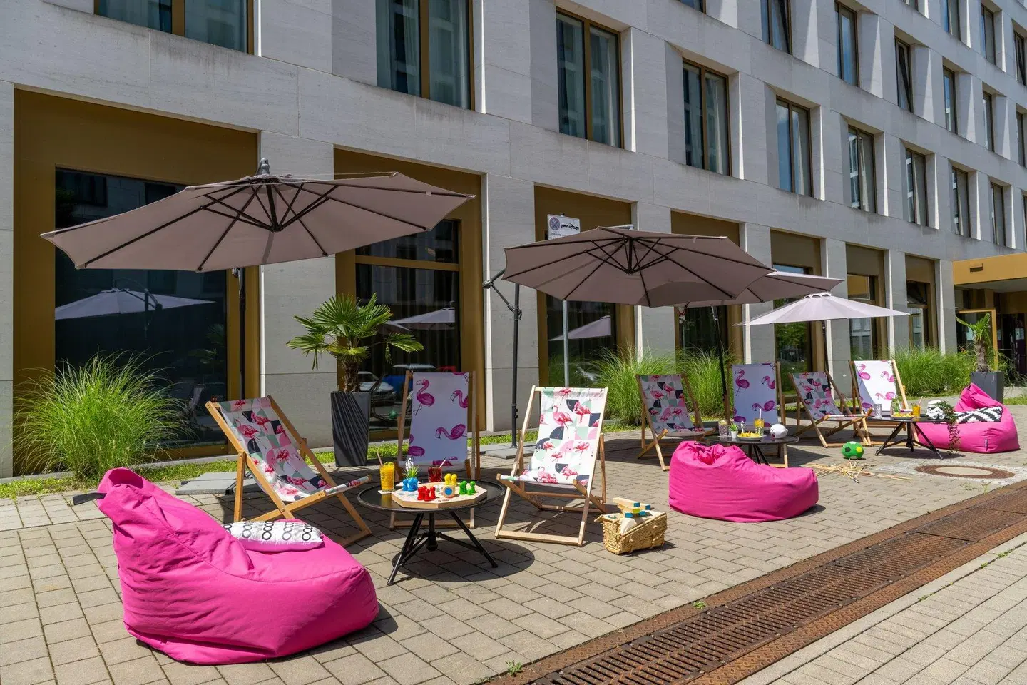 Moxy Darmstadt Terrasse
