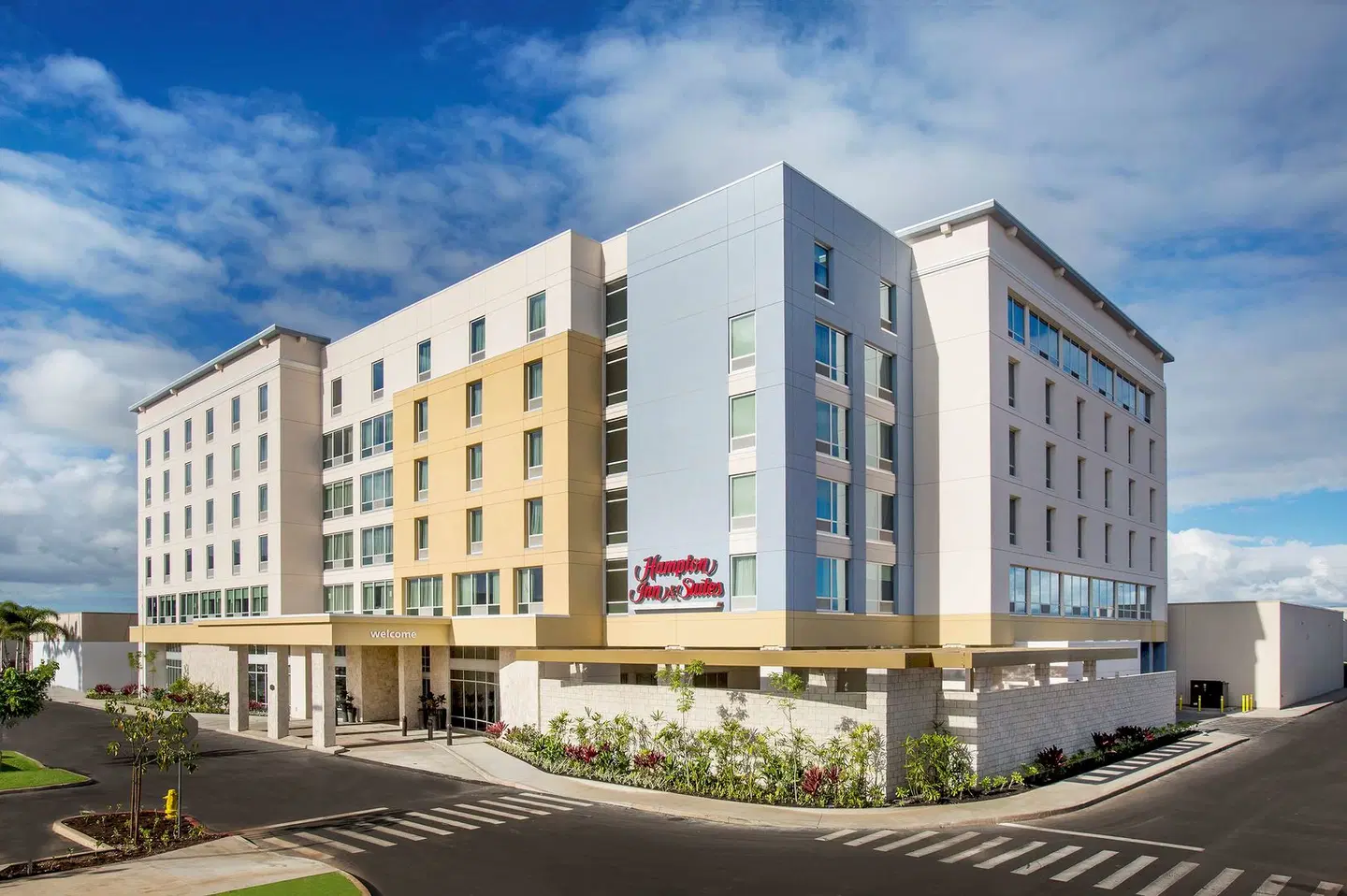 Hampton Inn & Suites Oahu/Kapolei EXTERIOR