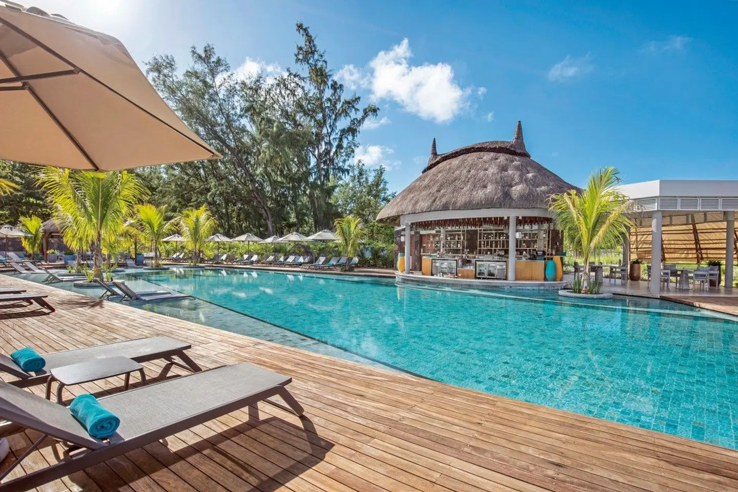 Anantara Iko Mauritius Resort & Villas OUTDOOR_POOL