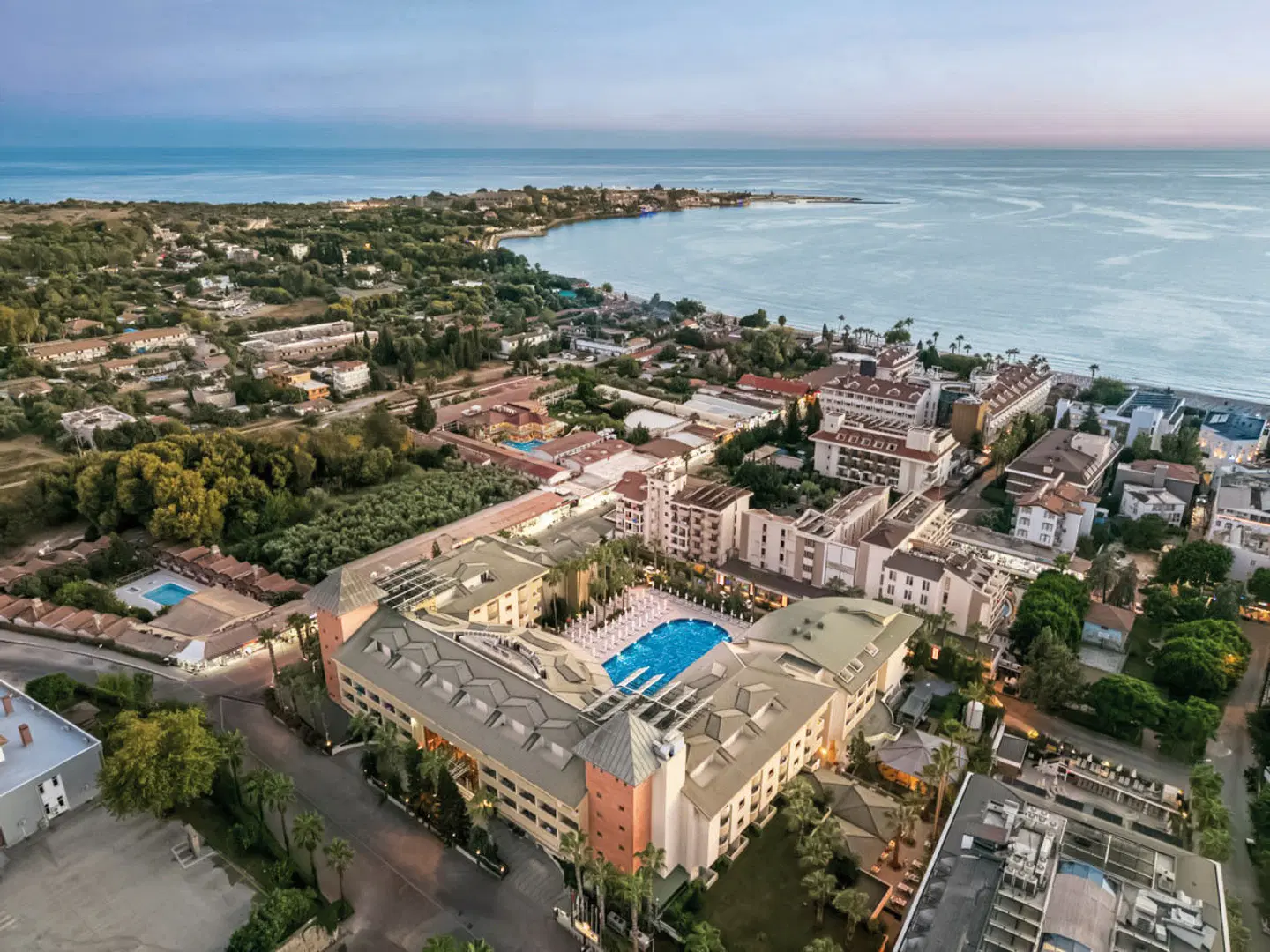 Side Star Park EXTERIOR