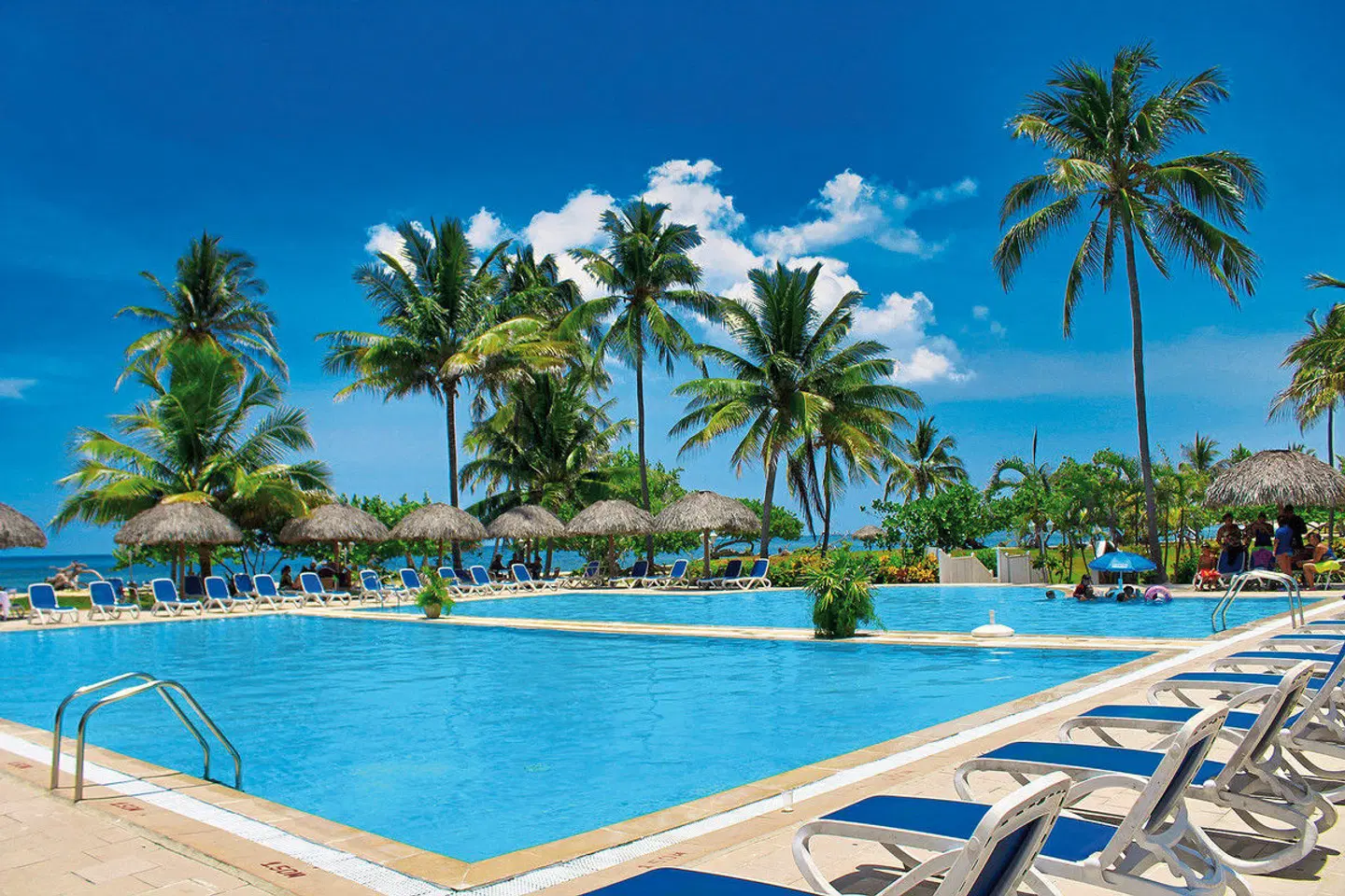 Starfish Jibacoa OUTDOOR_POOL