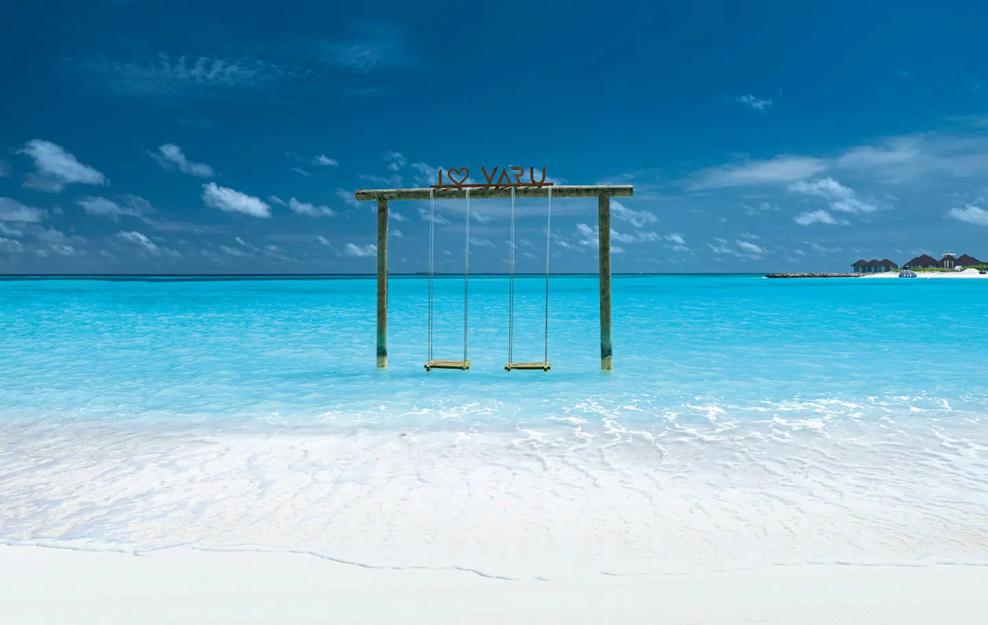 VARU by Atmosphere BEACH