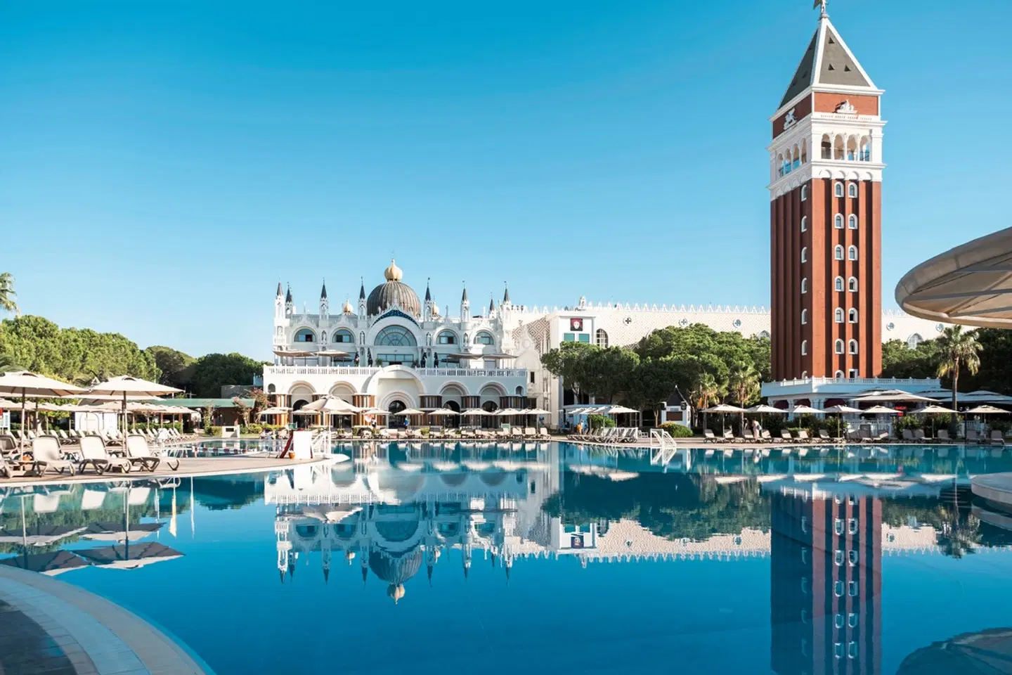 Ducale Lara OUTDOOR_POOL