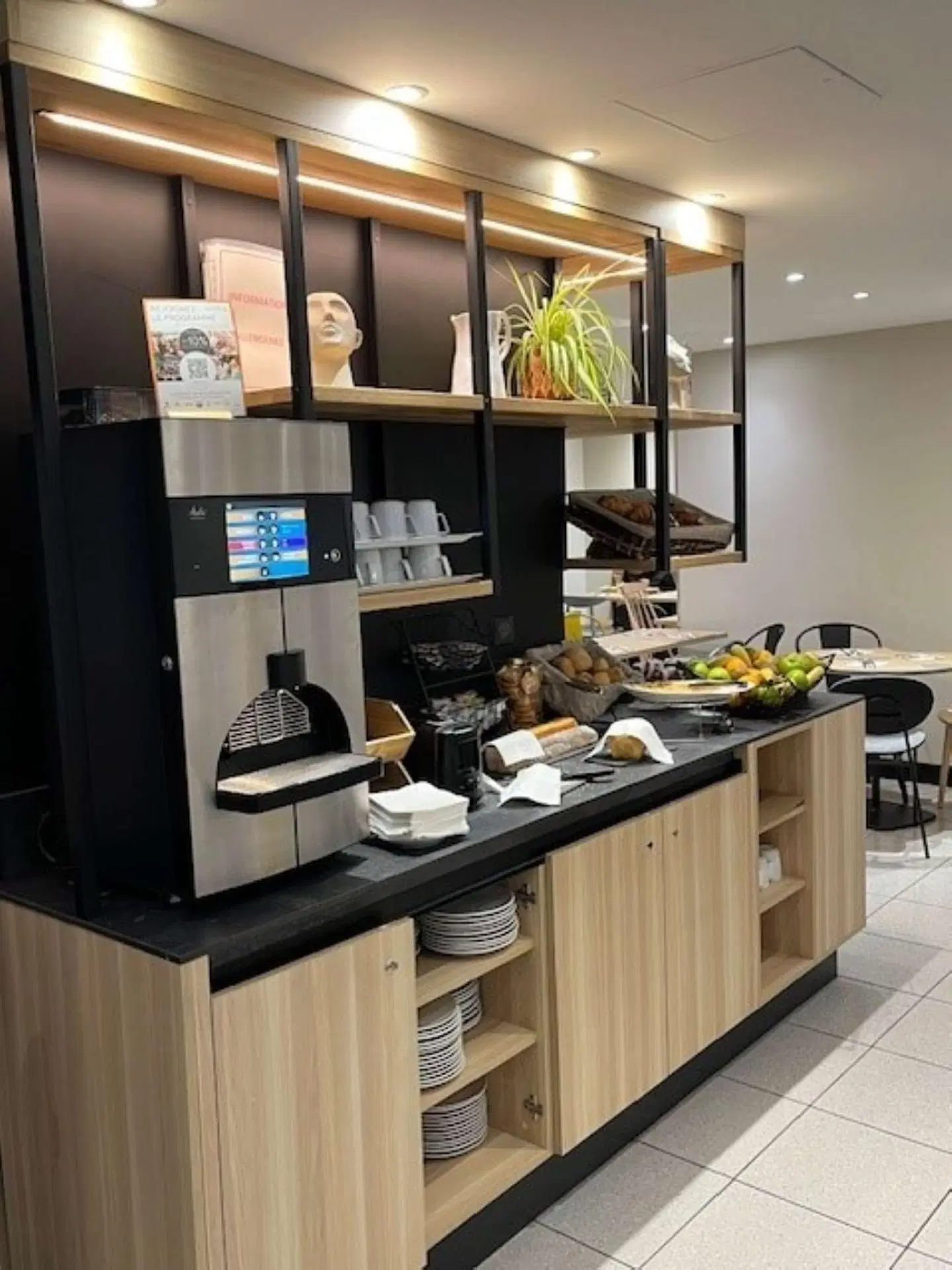 Campanile Paris 14 - Maine Montparnasse Restaurant