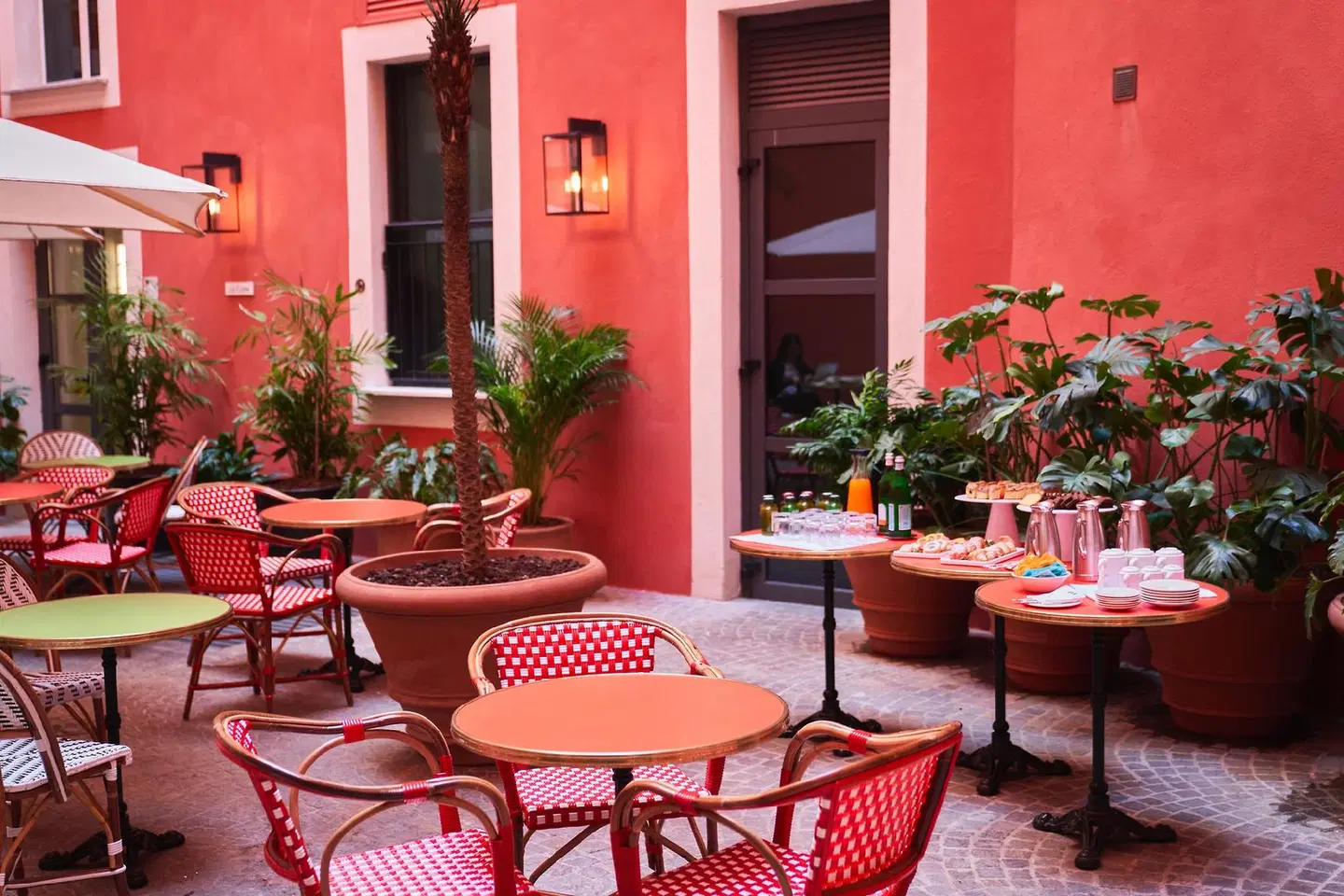UNAHOTELS Trastevere Roma Terrasse