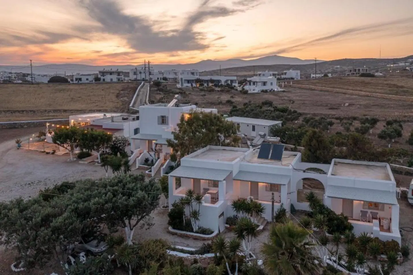 Michalios Luxury Apartments EXTERIOR