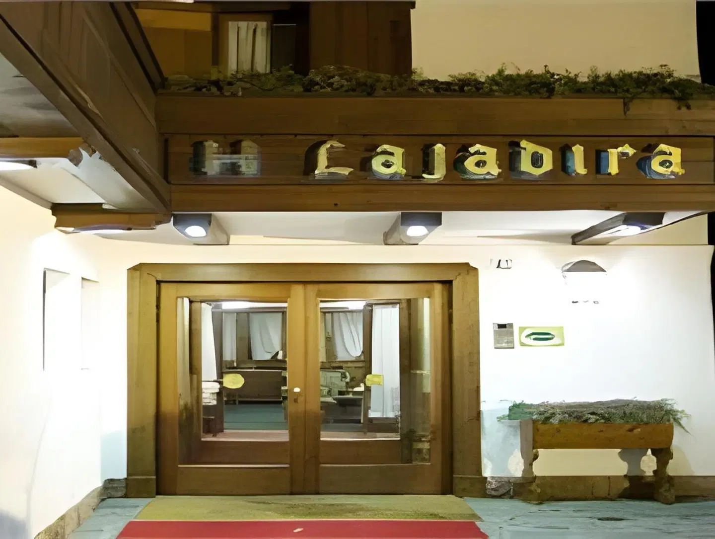 Lajadira & Spa EXTERIOR