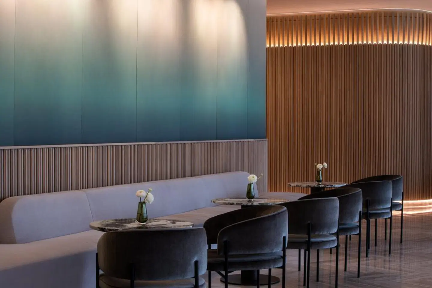 Four Seasons Hotel Montreal ROOM_EXAMPLE