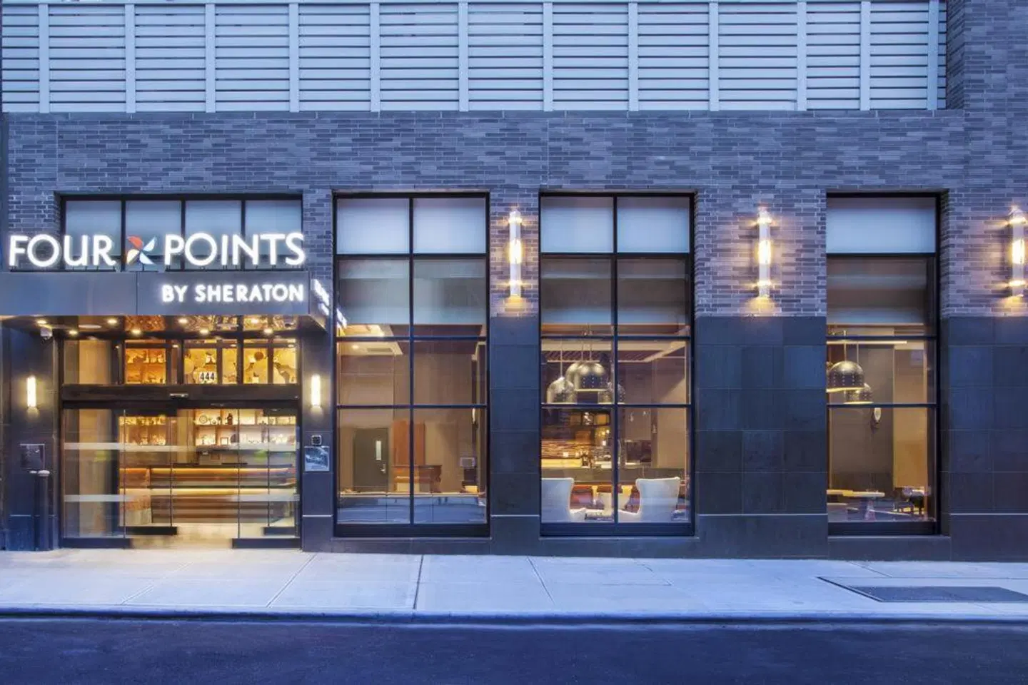 Four Points by Sheraton Manhattan Midtown West EXTERIOR