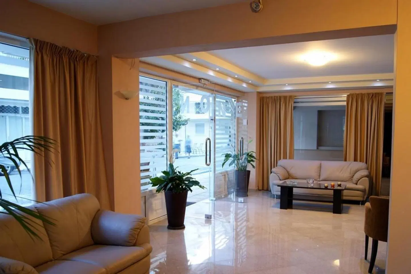 Lia Studios LOUNGE_LOBBY