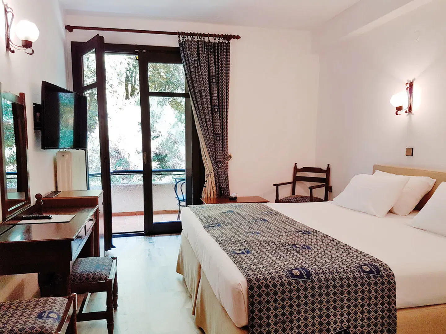 Miramare ROOM_EXAMPLE