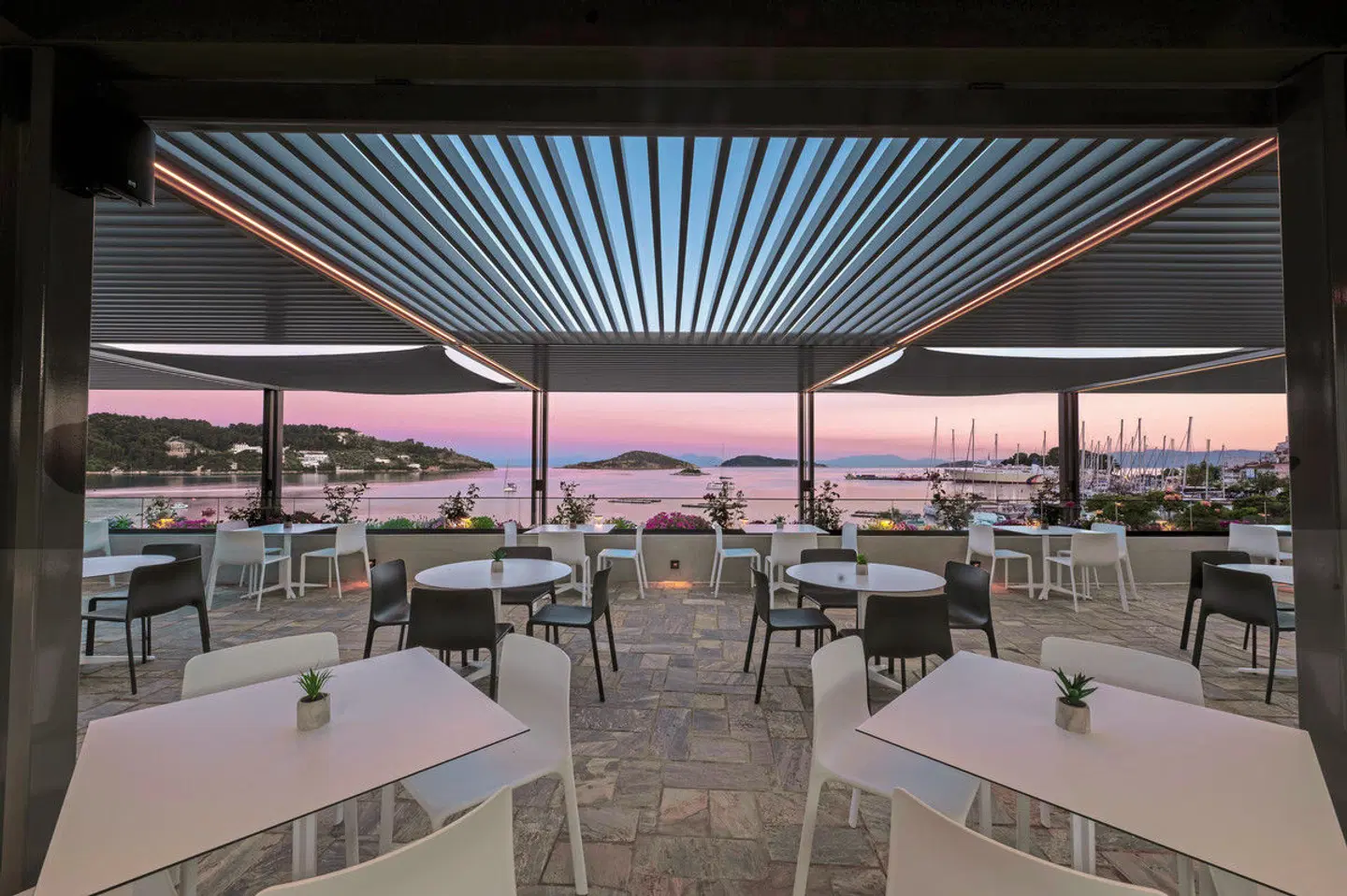 Alkyon Hotel Skiathos Terrasse