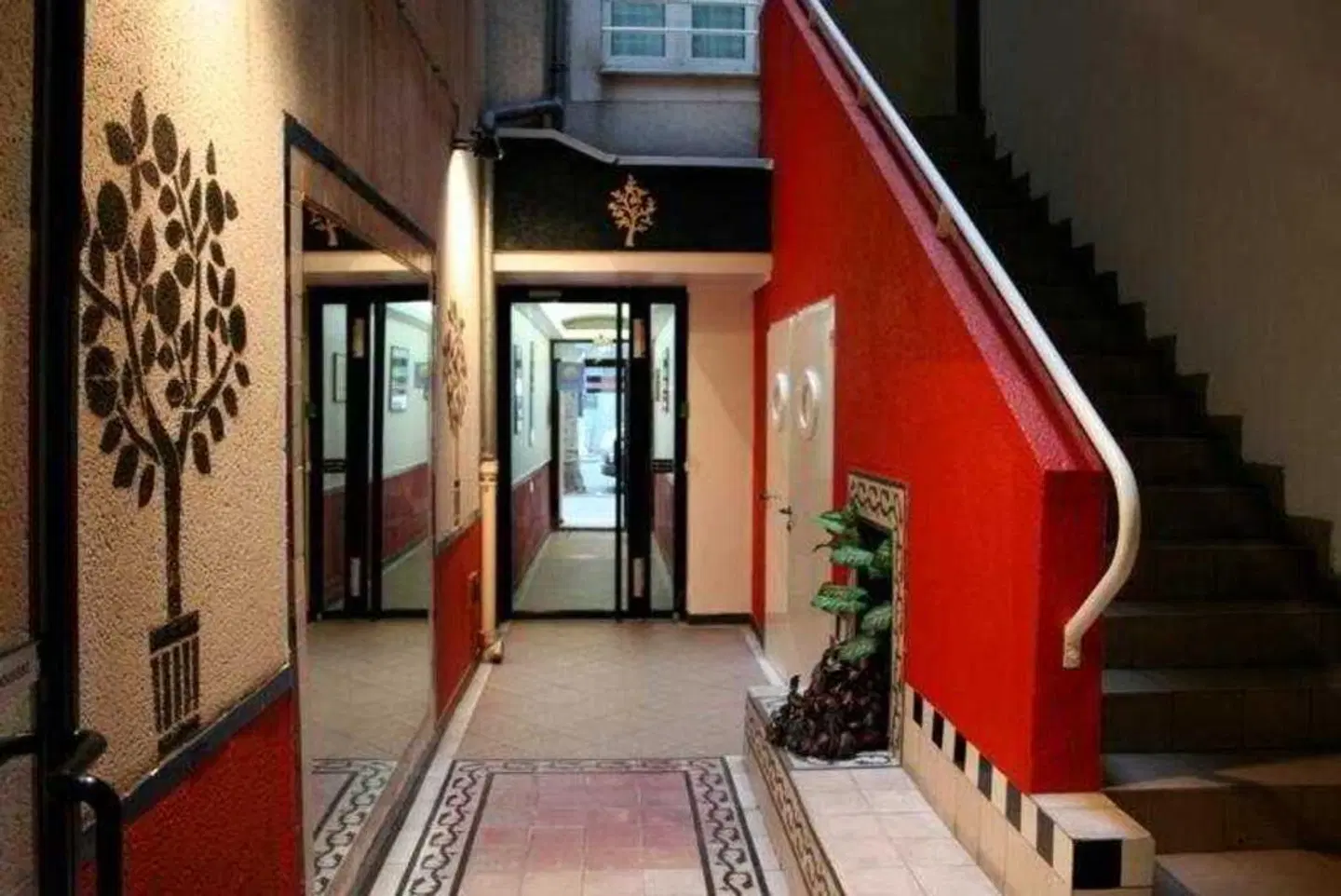 Hotel Brady  - Gare de l'Est EXTERIOR