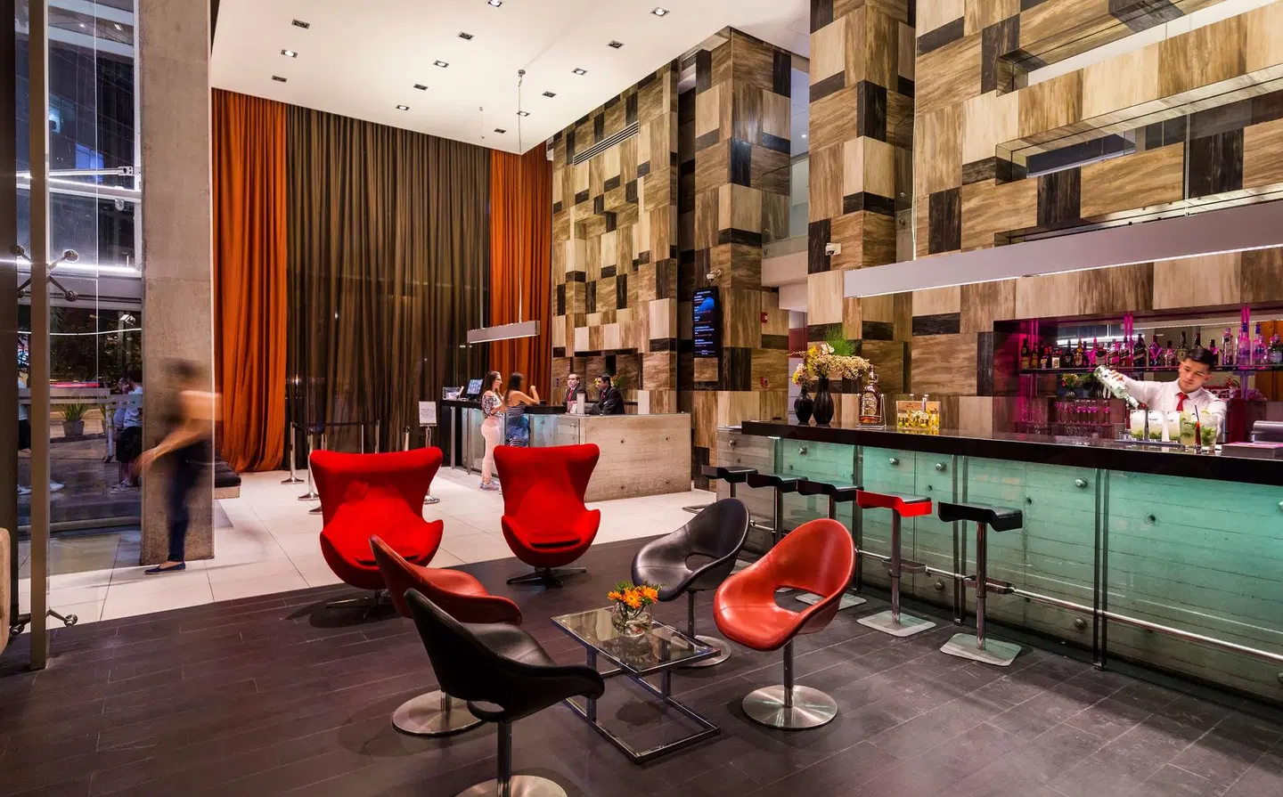 Best Western Premier Marina Las Condes Bar