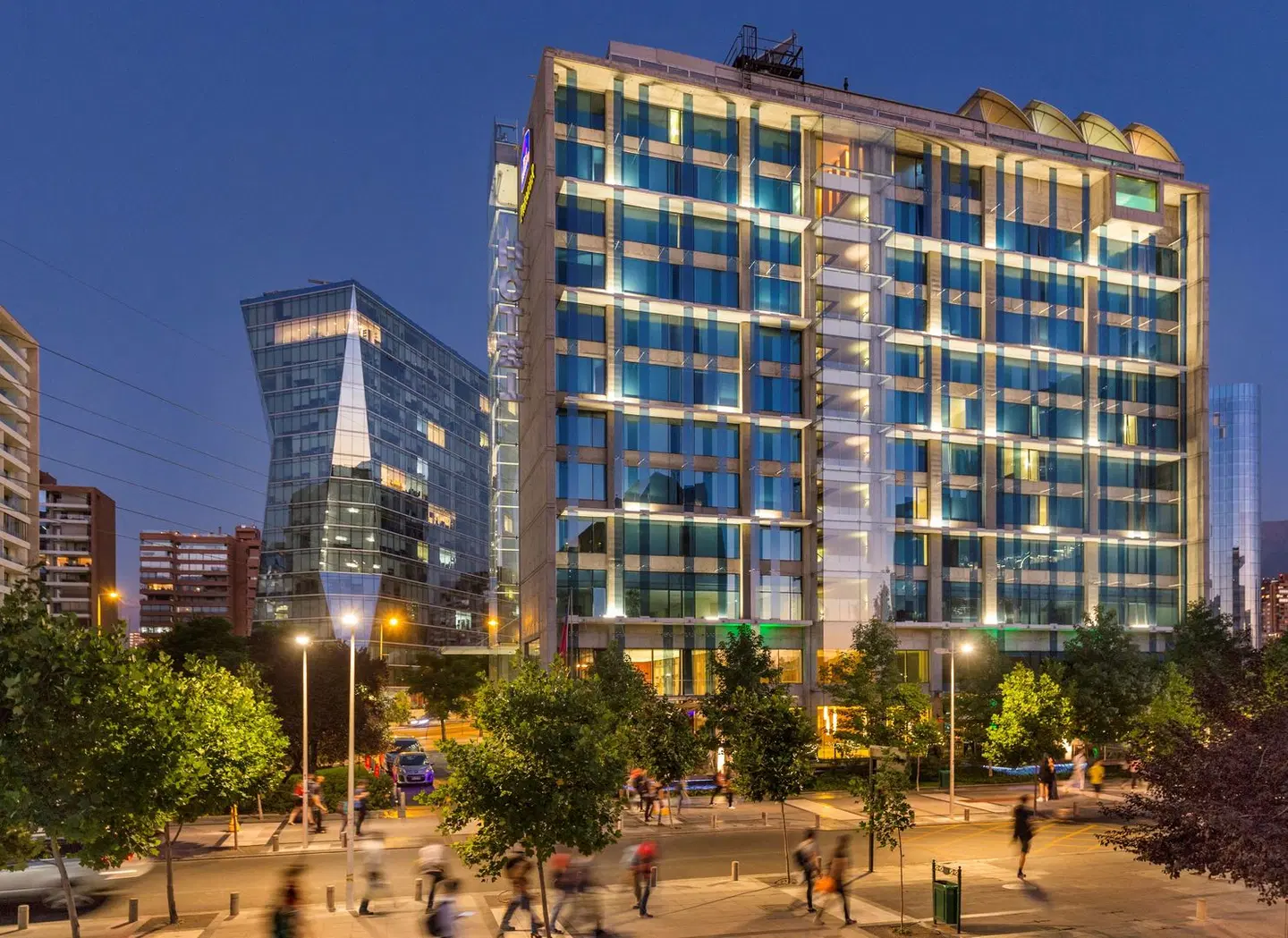 Best Western Premier Marina Las Condes EXTERIOR