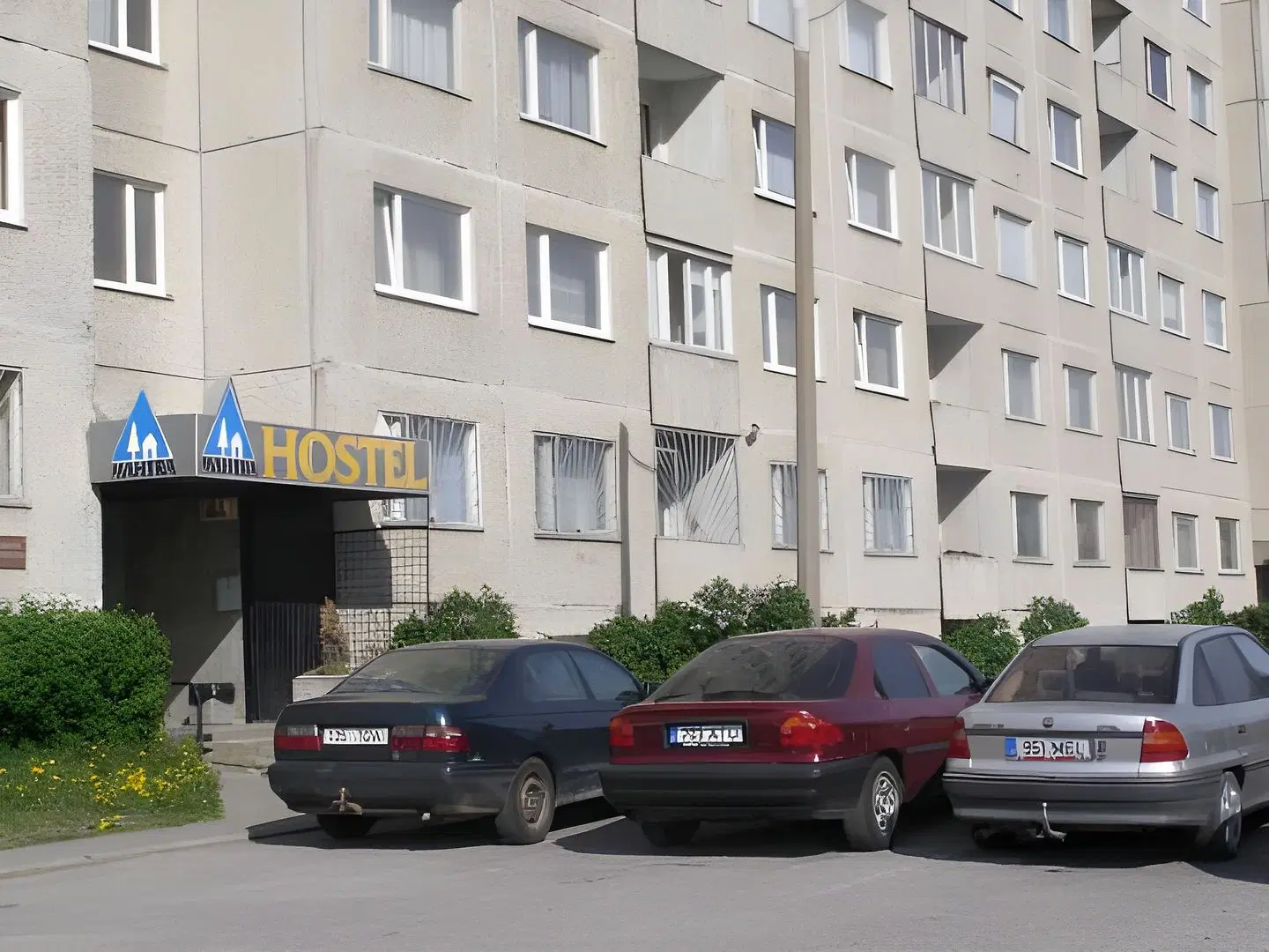 Mahtra Hostel EXTERIOR