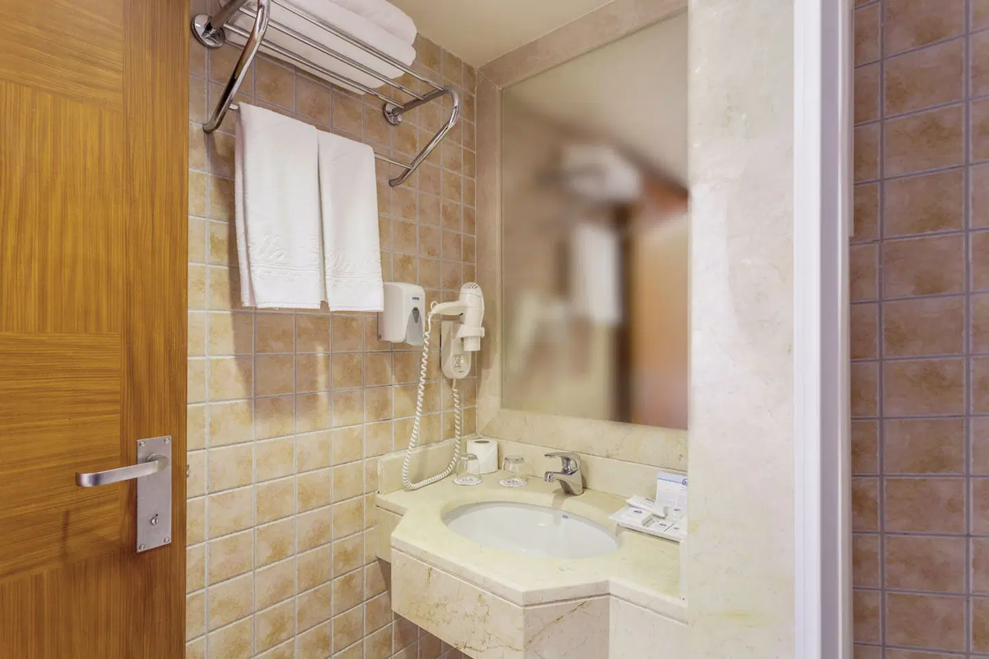 Villa Side Badezimmer