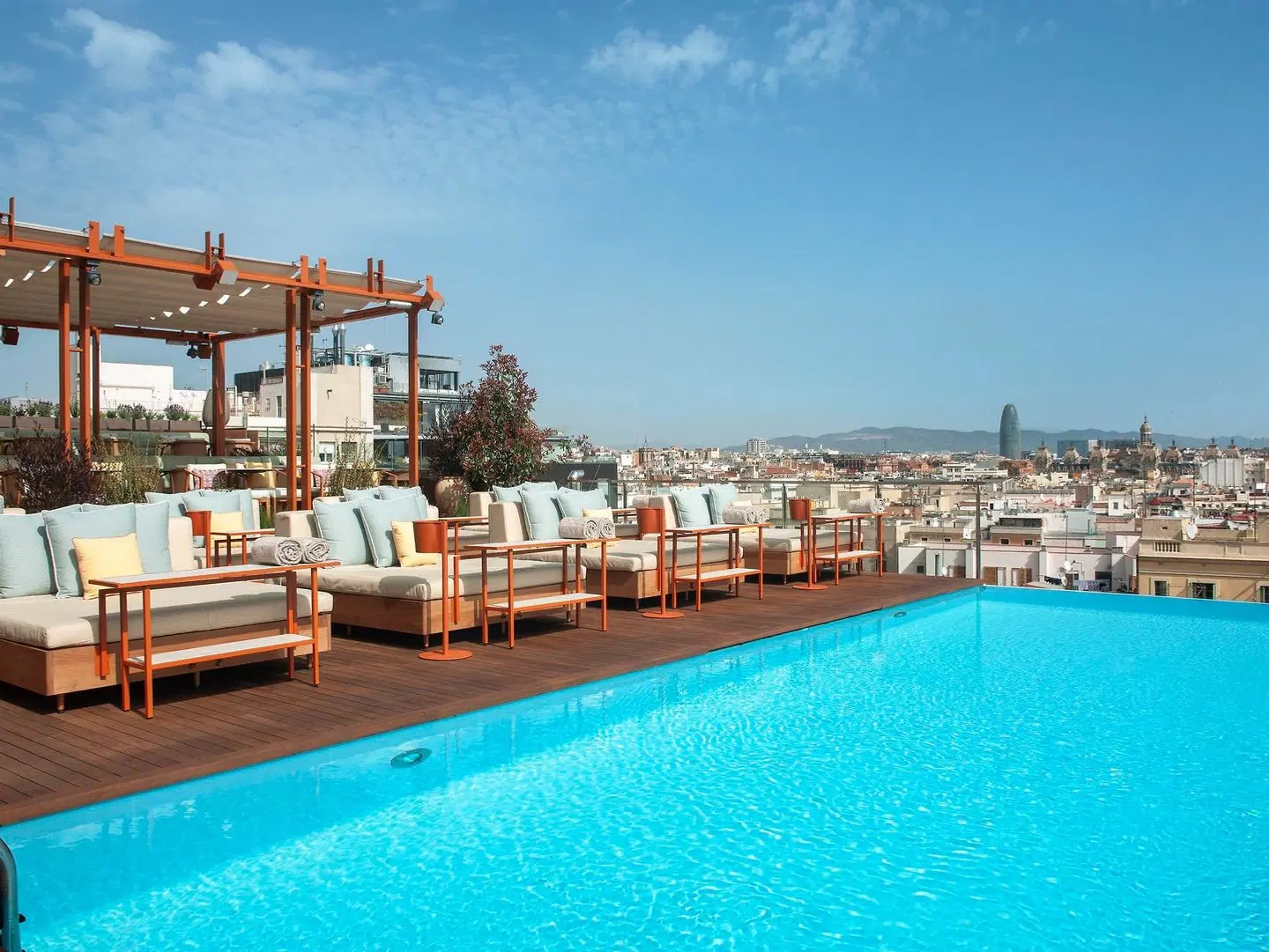 Grand Hotel Central OUTDOOR_POOL