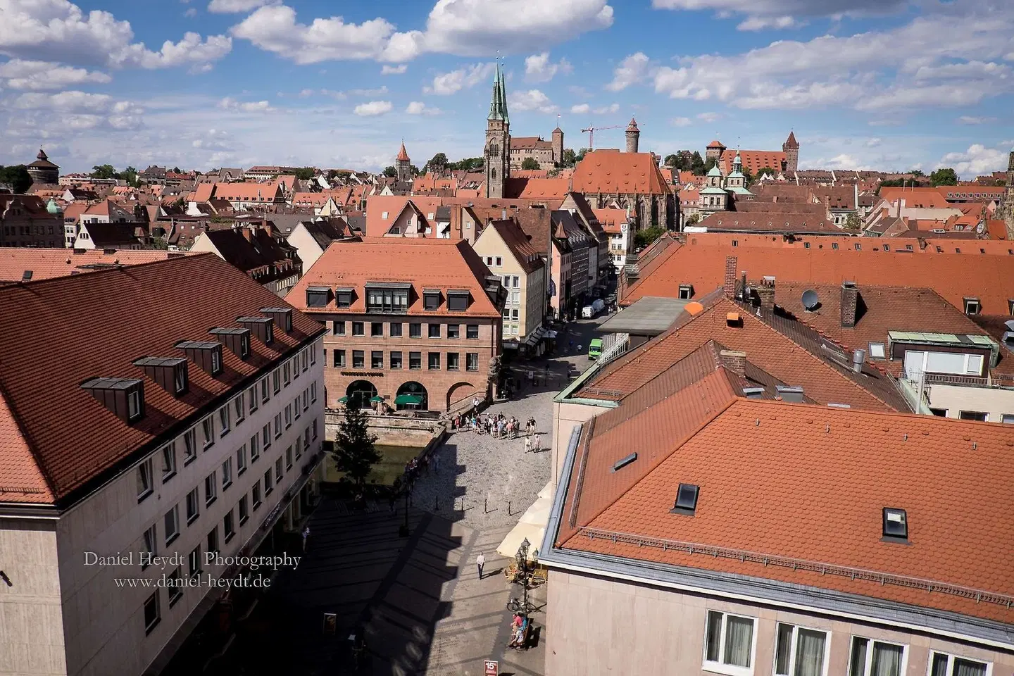 Hampton by Hilton Nürnberg City Centre EXTERIOR
