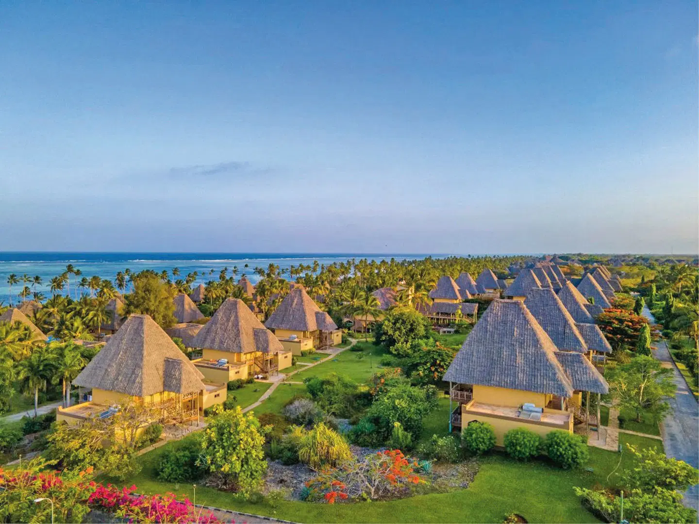 Neptune Pwani Beach Resort Garten